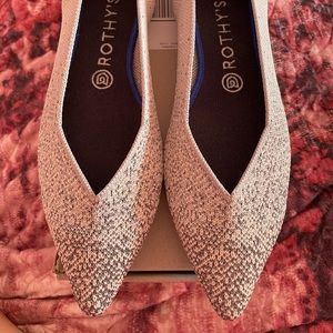 Rothy’s Peal Metallic Point flats 9.5 EUC